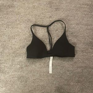 Lululemon size 6 swim top